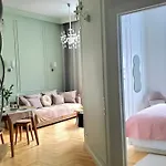 Apartment Kookaburra Sauna Your Space For Recovery Lemberg